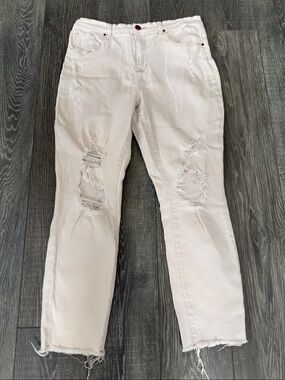 BDG White Distressed Boyfriend Jeans